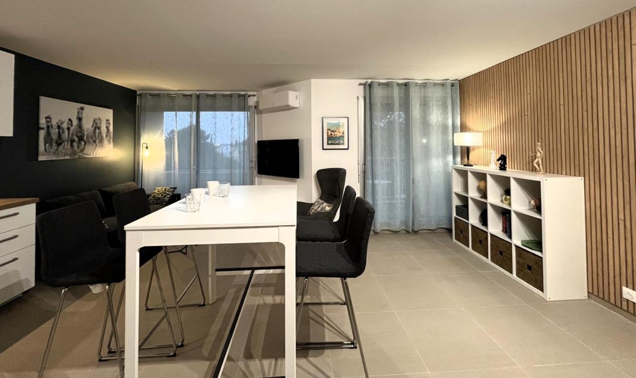 Confortable Appartement Pres D'Avignon Le Pontet  Dış mekan fotoğraf