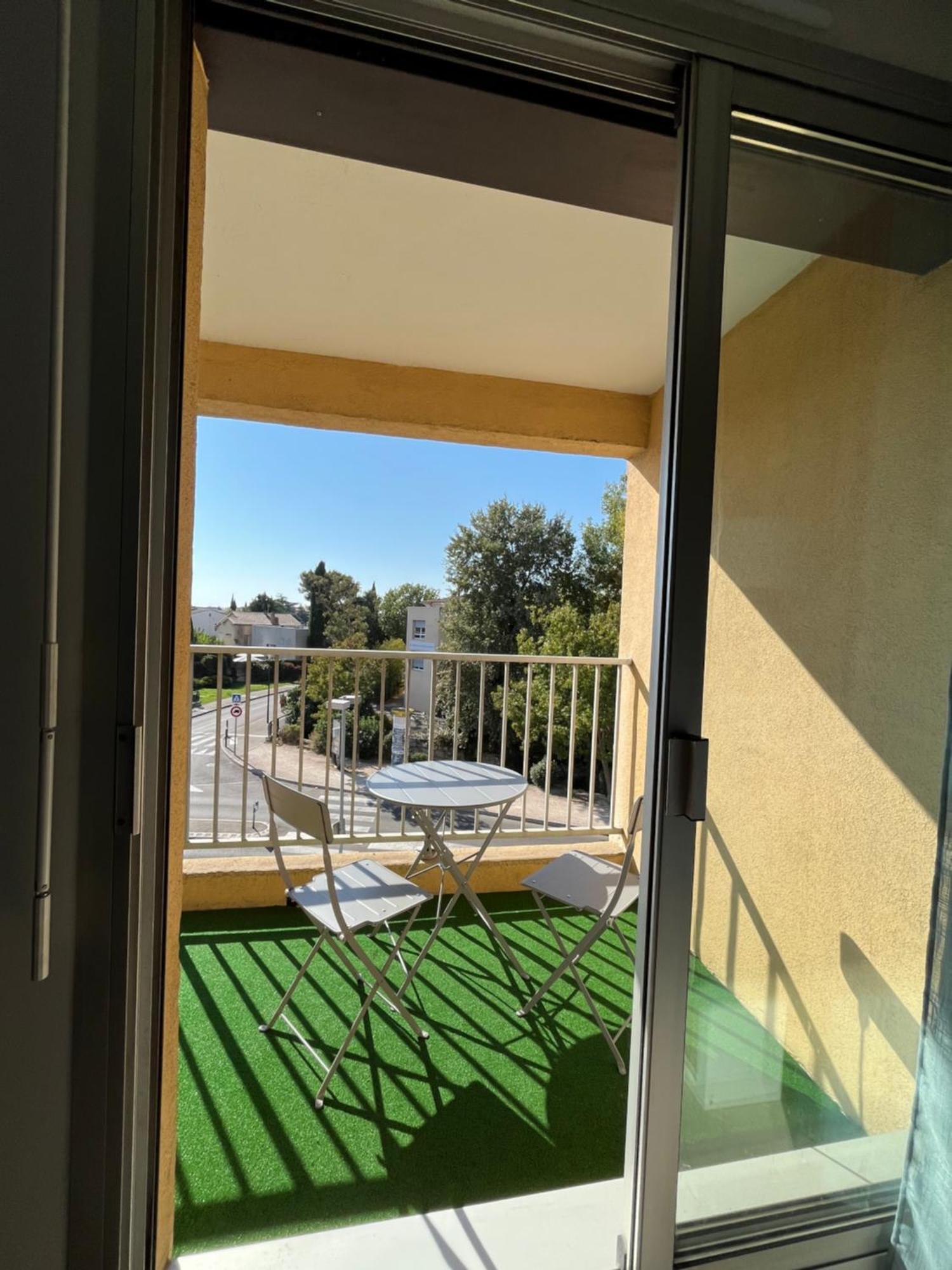 Confortable Appartement Pres D'Avignon Le Pontet  Dış mekan fotoğraf